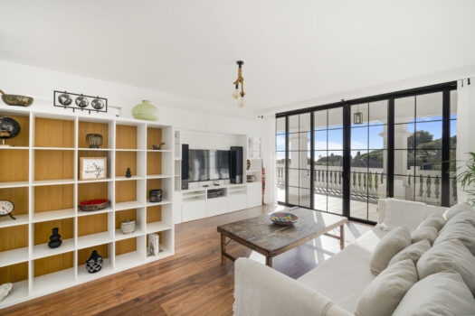 4 Bed Detached Villa for sale in Elviria, Costa del Sol