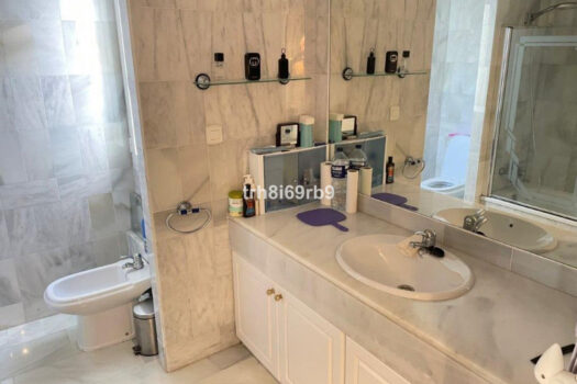 3 Bed Ground Floor Apartment for sale in Nueva Andalucia, Costa del Sol