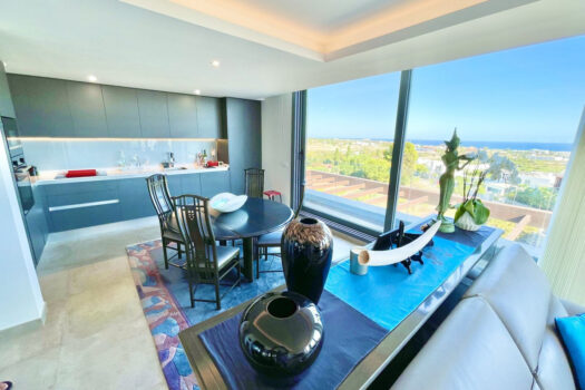 2 Bed Penthouse Apartment for sale in Cancelada, Costa del Sol