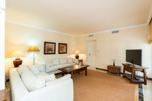 6 Bed Detached Villa for sale in Guadalmina Baja, Costa del Sol