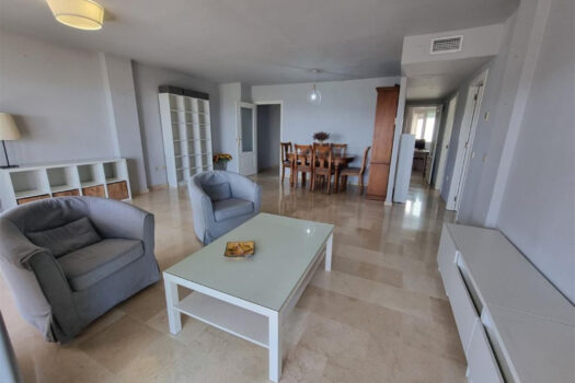 3 Bed Middle Floor Apartment for sale in Marbella, Costa del Sol