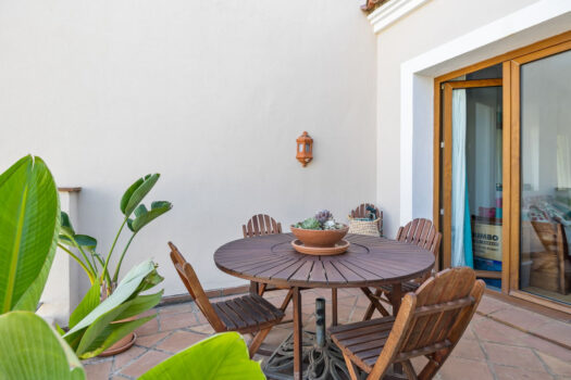 Řadový dům – 4 ložnice – El Paraiso