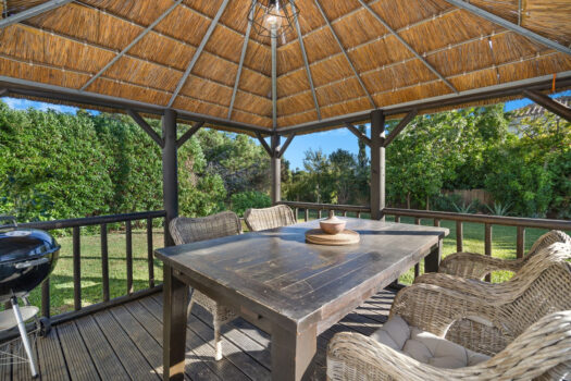 4 Bed Detached Villa for sale in Elviria, Costa del Sol