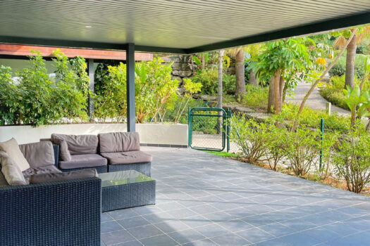 2 Bed Ground Floor Apartment for sale in Los Flamingos, Costa del Sol