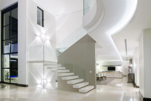 6 Bed Detached Villa for sale in La Quinta, Costa del Sol