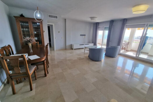 3 Bed Middle Floor Apartment for sale in Marbella, Costa del Sol