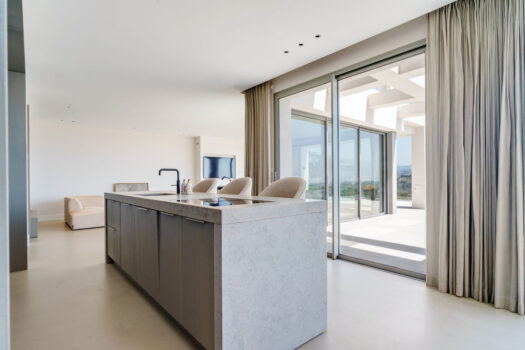 5 Bed Detached Villa for sale in Estepona, Costa del Sol