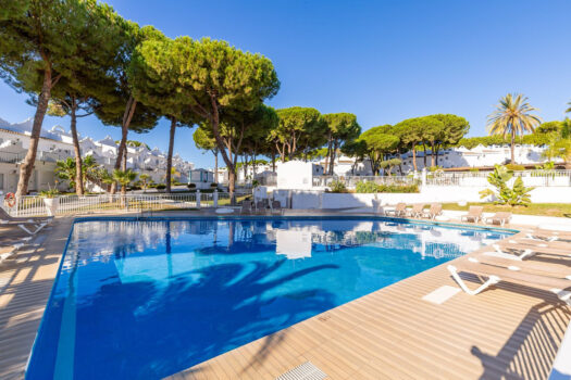 2 Bed Terraced Townhouse for sale in Reserva de Marbella, Costa del Sol