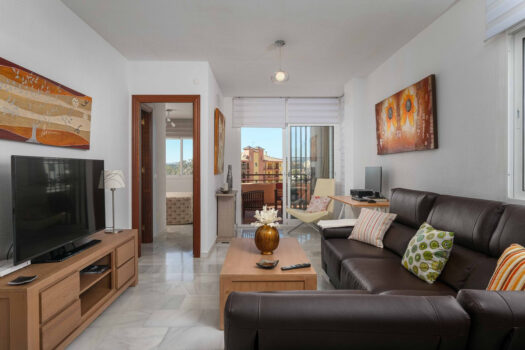 2 Bed Ground Floor Apartment for sale in Los Pacos, Costa del Sol