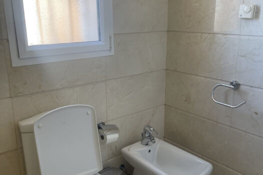 2 Bed Ground Floor Apartment for sale in Nueva Andalucia, Costa del Sol