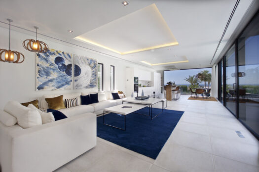 5 Bed Detached Villa for sale in Benahavis, Costa del Sol