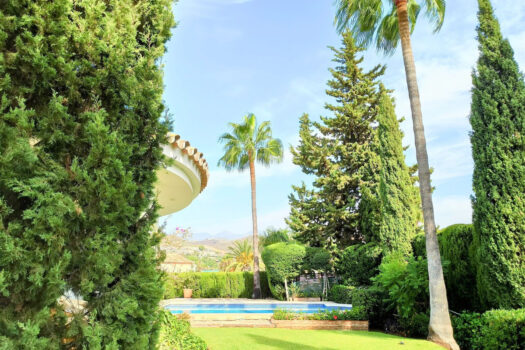3 Bed Detached Villa for sale in Nueva Andalucia, Costa del Sol