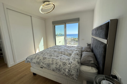 3 Bed Penthouse Apartment for sale in El Faro, Costa del Sol