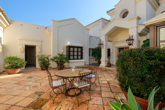 Samostatná vila – 10 ložnic – Marbella