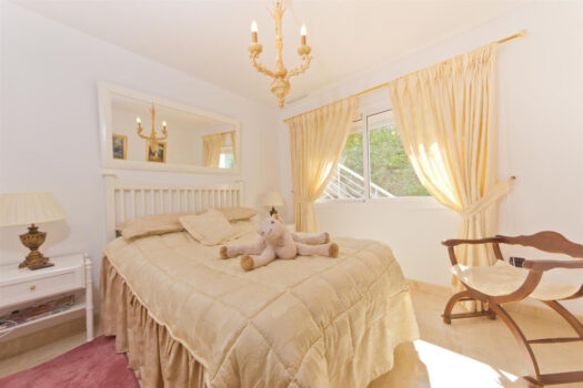 6 Bed Detached Villa for sale in Mijas Golf, Costa del Sol