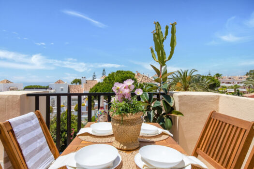 Middle Floor Studio for sale in Elviria, Costa del Sol