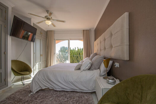Samostatná vila – 4 ložnice – Riviera del Sol