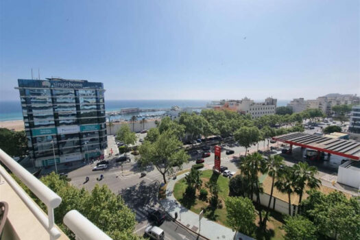 3 Bed Middle Floor Apartment for sale in Marbella, Costa del Sol