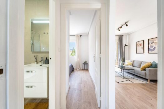 Bungalov v horním patře se soukromou střešní terasou