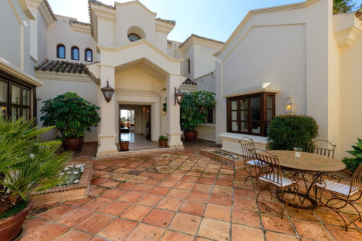 Samostatná vila – 10 ložnic – Marbella