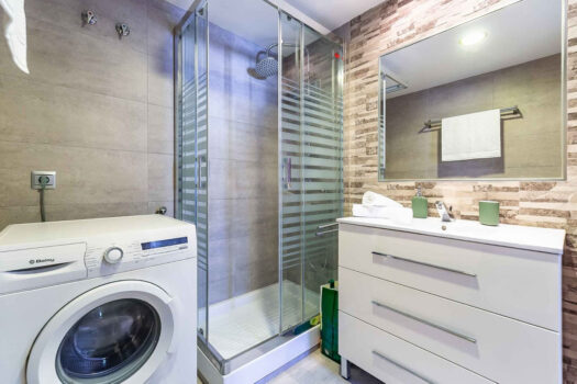 1 Bed Penthouse Apartment for sale in Benalmadena Costa, Costa del Sol