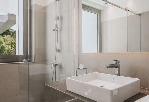 4 Bed Detached Villa for sale in Estepona, Costa del Sol