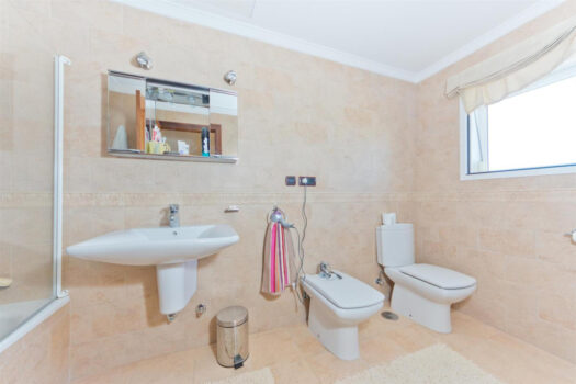 6 Bed Detached Villa for sale in Mijas Golf, Costa del Sol