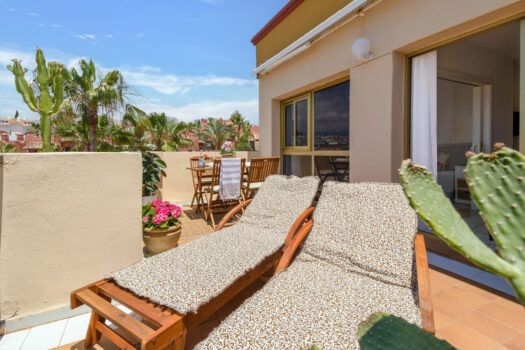 Middle Floor Studio for sale in Elviria, Costa del Sol