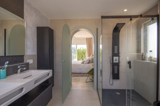 Samostatná vila – 4 ložnice – Riviera del Sol