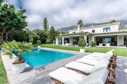 7 Bed Detached Villa for sale in The Golden Mile, Costa del Sol