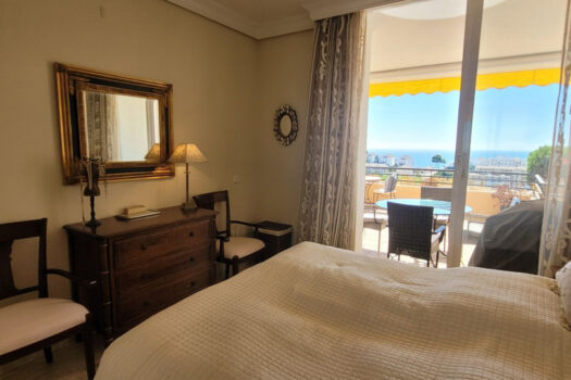 2 Bed Ground Floor Apartment for sale in Riviera del Sol, Costa del Sol