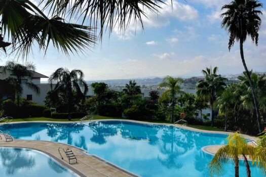 2 Bed Ground Floor Apartment for sale in Los Flamingos, Costa del Sol