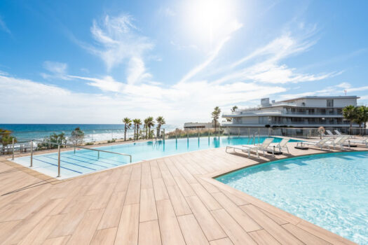 3 Bed Ground Floor Apartment for sale in Estepona, Costa del Sol