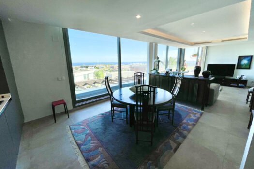 2 Bed Penthouse Apartment for sale in Cancelada, Costa del Sol
