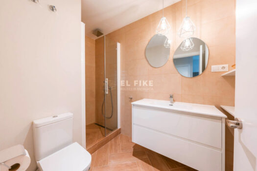 3 Bed Middle Floor Apartment for sale in Malaga Centro, Costa del Sol