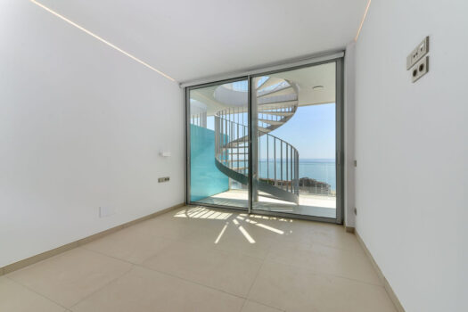 2 Bed roproperties.Penthouse Duplex Apartment for sale in Fuengirola, Costa del Sol