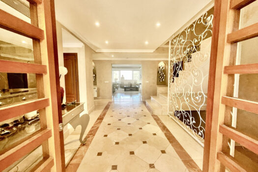 5 Bed Detached Villa for sale in Istan, Costa del Sol