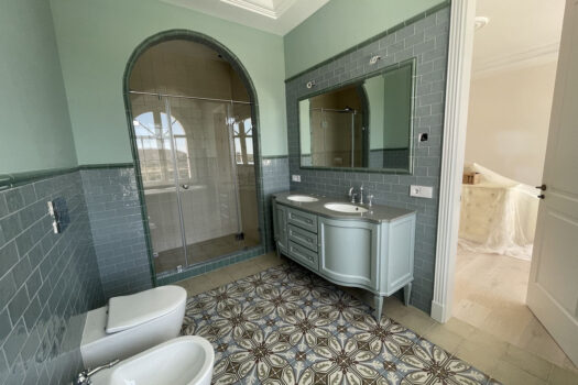 6 Bed Detached Villa for sale in Marbella, Costa del Sol