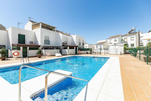 1 Bed Penthouse Apartment for sale in Benalmadena Costa, Costa del Sol