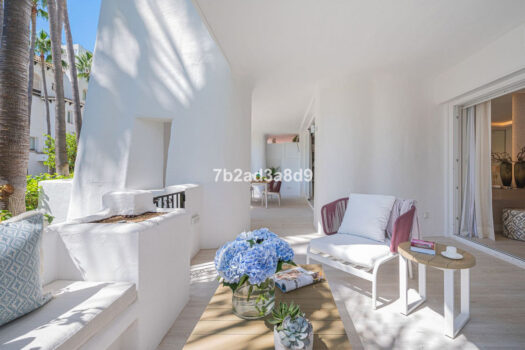 3 Bed Ground Floor Apartment for sale in The Golden Mile, Costa del Sol