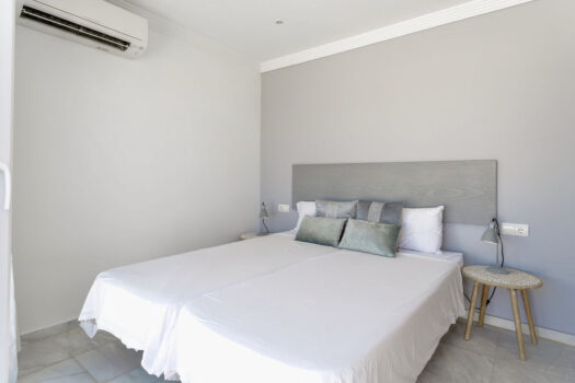 2 Bed Penthouse Apartment for sale in Fuengirola, Costa del Sol