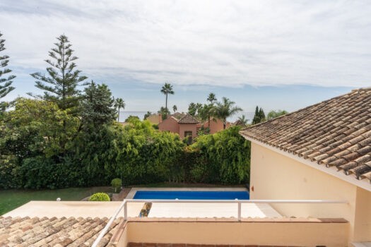 6 Bed Detached Villa for sale in Guadalmina Baja, Costa del Sol