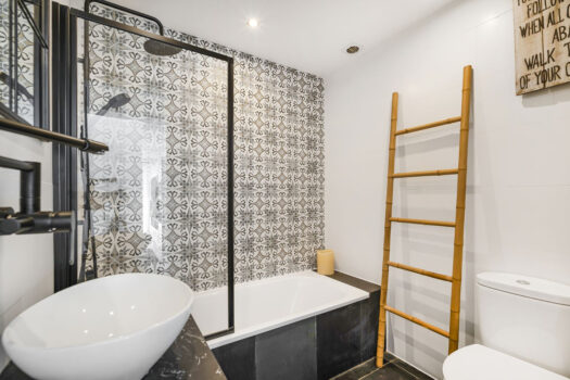 4 Bed Detached Villa for sale in Elviria, Costa del Sol