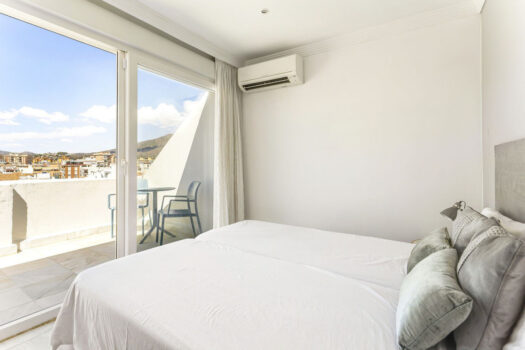 2 Bed Penthouse Apartment for sale in Fuengirola, Costa del Sol