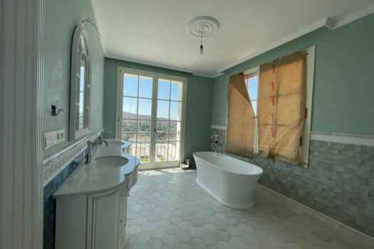 6 Bed Detached Villa for sale in Marbella, Costa del Sol