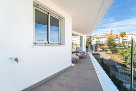 3 Bed Middle Floor Apartment for sale in Torremolinos, Costa del Sol