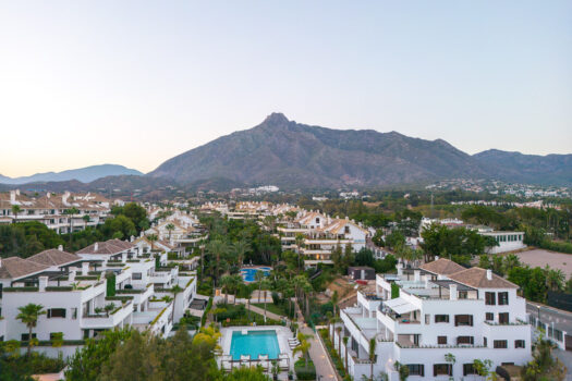 2 Bed Ground Floor Apartment for sale in Marbella, Costa del Sol
