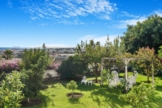 Samostatná vila – 4 ložnice – Nueva Andalucia