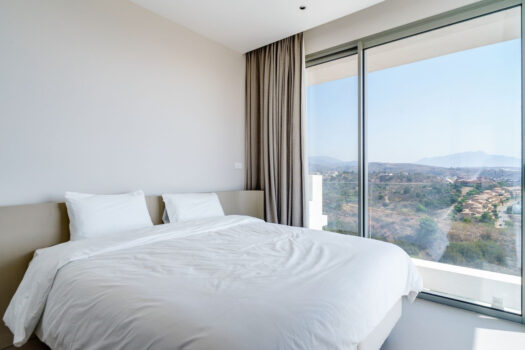 5 Bed Detached Villa for sale in Estepona, Costa del Sol