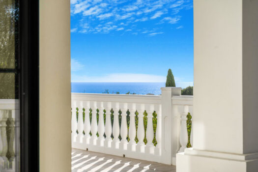 4 Bed Detached Villa for sale in Elviria, Costa del Sol